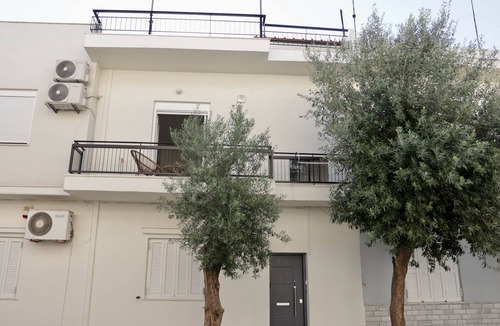 Korydallos Apartment | Zesto Spitiko