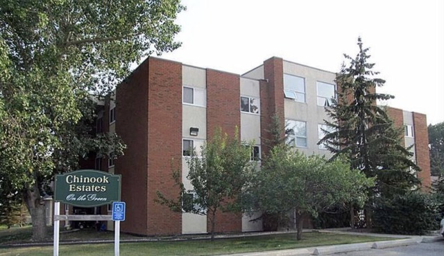 Comfortable spacious apartment for rent in Claresholm