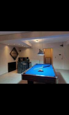 DELUXE home