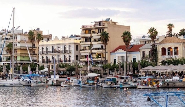 Grand Luxury Apartment Seafront Kalamata