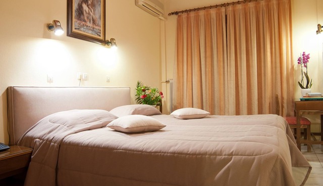 Hermes Delphi Hotel
