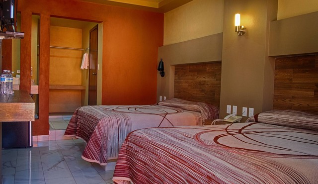 Hotel Oasis