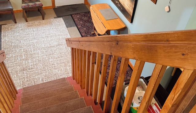 Long-Term Friendly Studio Suite: 2-Queen Beds w/Private Entrance & Kitchenette