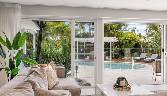 Luxury Mooloolaba Retreat with Spa and Pool