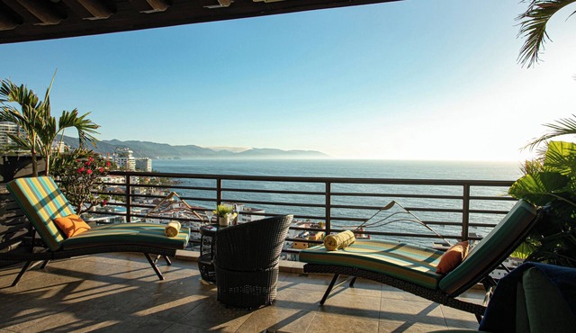 Ocean View Signature Pinnacle Penthouse on H G T V HOUSE HUNTERS INTERNATIONAL.
