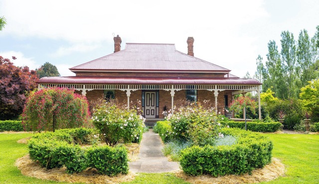 Pierrepoint Wines & Accommodation