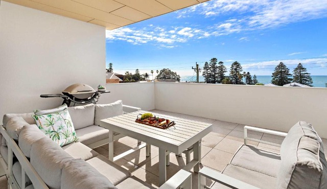 Shellharbour Seaview Luxury Escape