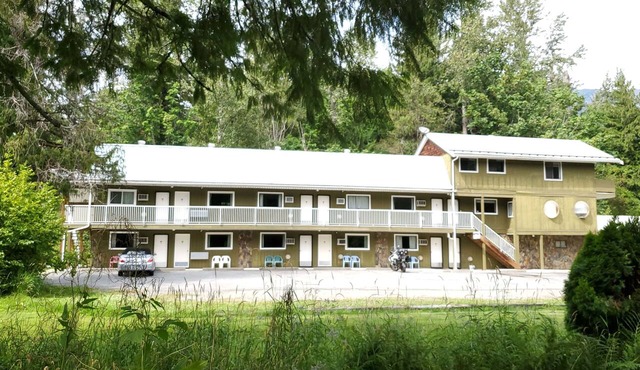 The Hitching Post Motel