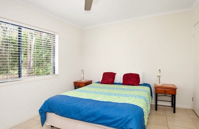 18 Naiad Court - Rainbow Shores