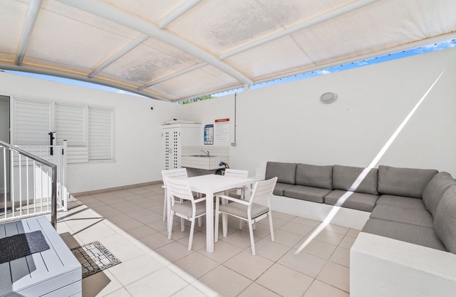 2 Bedroom Oceanfront Penthouse Beach Club
