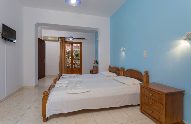 Anemomylos Studios - Ground Floor Two-Space Apartment