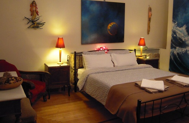 Athens flat in Syntagma square, 250m from METRO Station