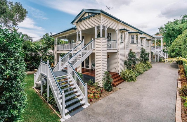 Queenslander 