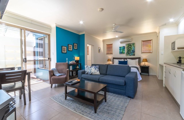Blue Summit Hideaway Villa 2 - Luxury Villa