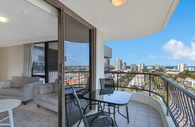 Chateau Royale Coolangatta 