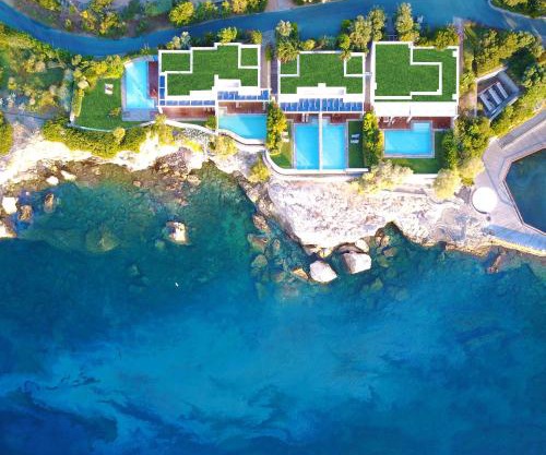 Grand Resort Lagonissi 