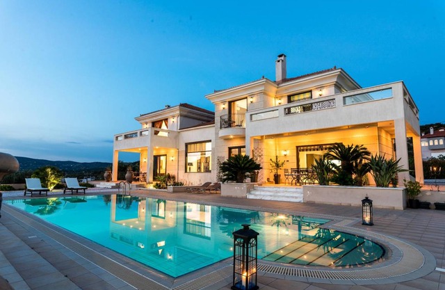 Holiday house Thimari for 1 - 8 persons with 4 bedrooms - Luxury holiday home