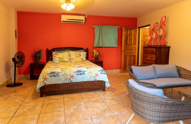 Iguana Apartmentos Estate 