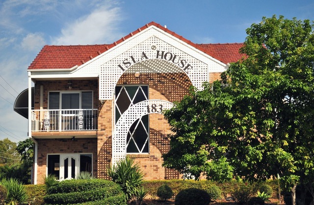 Isla House Greenslopes