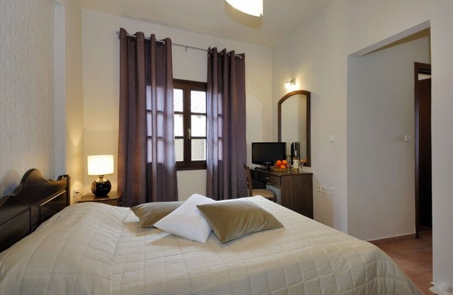 Junior suite first floor for 2 adults+1 child - sea view #4