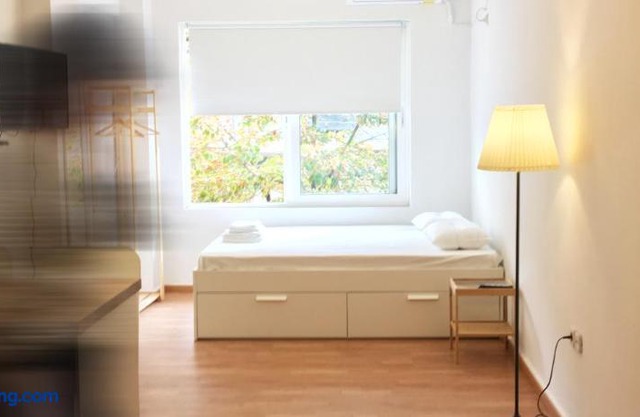 Kinfeels' downtown apartment B2