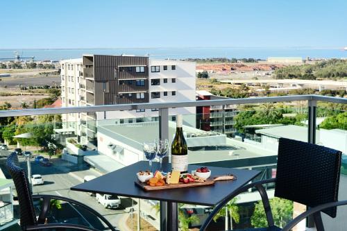Oaks Gladstone Grand Hotel 