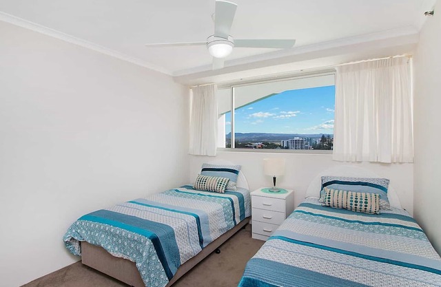 Ocean Plaza 1467 - Coolangatta Beachfront
