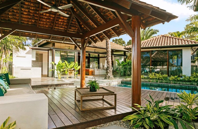 Pura Shanti Luxury Villa