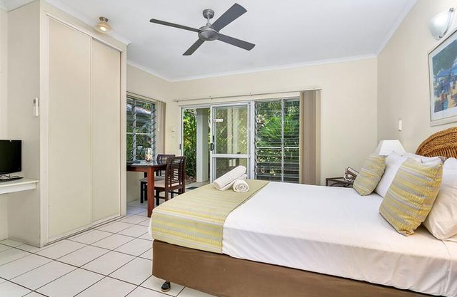 Seascape Holiday at the Queenslander