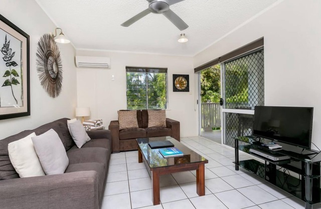 Seascape Holidays at The Queenslander Two Bed Standard