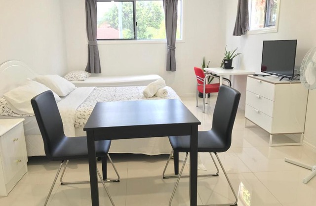 Sunnybank Holiday Sanctuary