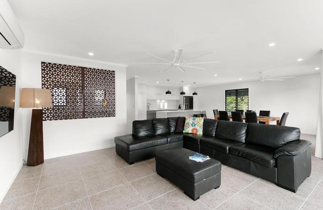 Tropical Beachside Oasis in Clifton Beach