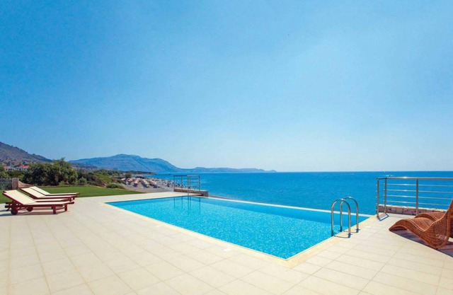 Villa ∙ 3 bedrooms ∙ 6 guests