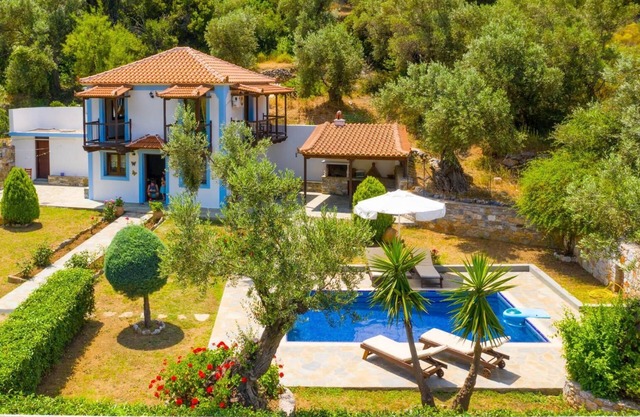 Villa Glysteri Beach 