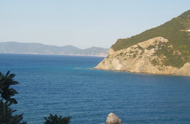 Where the sea meets the sky 7 , studiosmilos-skopelos