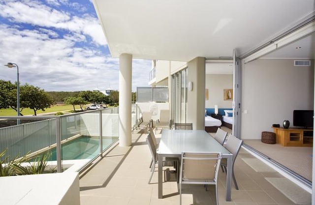 White Shells Luxury Apartments