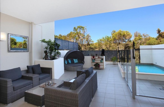 Whiteshells Beachfront Luxury Apartment