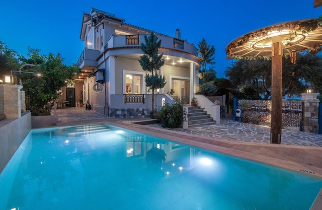 Zamor Villa 