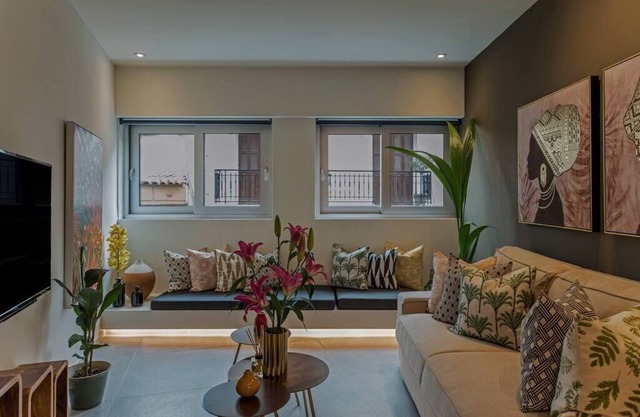 Zanzi - Downtown Athens 1-Bdr Apartment