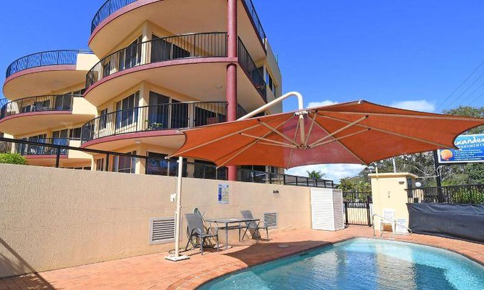 Torquay Apartment | 100 m² Apartment ∙ 2 bedrooms ∙ 4 guests
