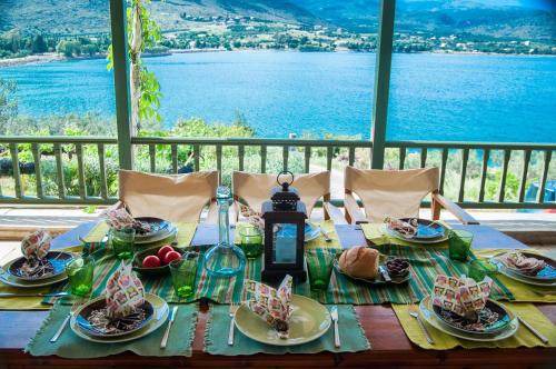 Galaxidi Apartment | 100 m² Apartment ∙ 3 bedrooms ∙ 8 guests