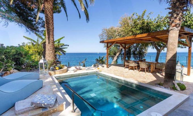 Amoudi Resort | 100 m² Resort ∙ 2 bedrooms ∙ 5 guests