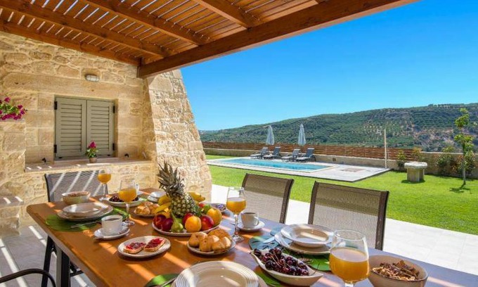 Kissamos Villa | 100 m² Villa ∙ 2 bedrooms ∙ 6 guests