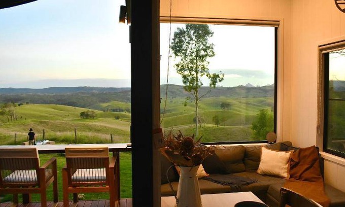 Scenic Rim Regional Cabin | 12 m² Lodge ∙ 2 guests
