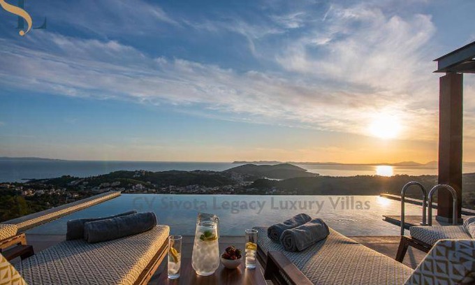 Sivota Resort | 120 m² Resort ∙ 4 bedrooms ∙ 8 guests
