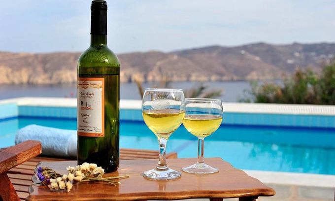Mykonos Apartment | 135 m² Serviced apartment ∙ 3 bedrooms ∙ 127 guests
