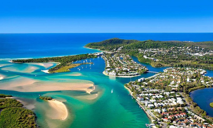Noosaville Apartment | 140 m² Serviced apartment ∙ 3 bedrooms ∙ 20 guests
