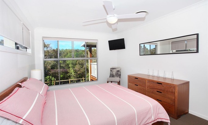 Mount Coolum House | 15 Wave Crescent Mount Coolum