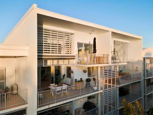 Bongaree Apartment | 180 m² Apartment ∙ 3 bedrooms ∙ 6 guests