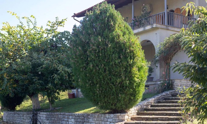 Lake Plastiras Villa | 180 m² Villa ∙ 4 bedrooms ∙ 8 guests